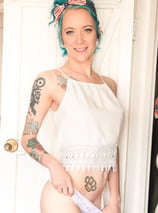 Jeze Belle