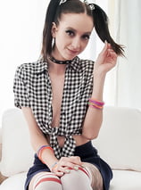 Lacey Noir
